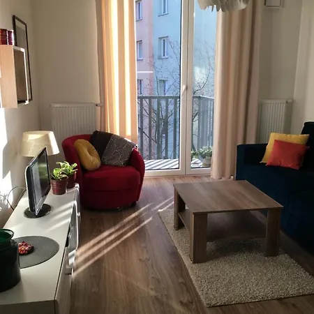 Swing Apartment *